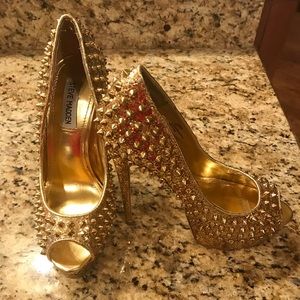 Golden Goddess Spike Steve Madden Heels